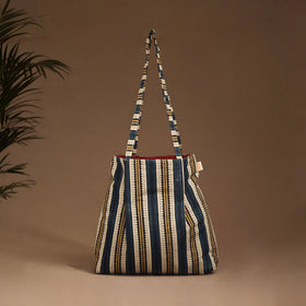 Handcrafted Fabric Jhola Bag 15