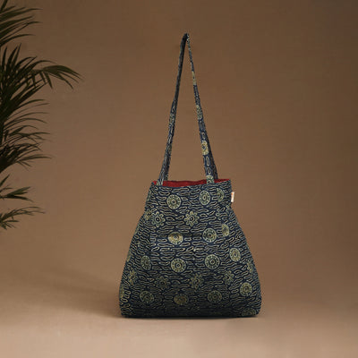 Handcrafted Fabric Jhola Bag 16