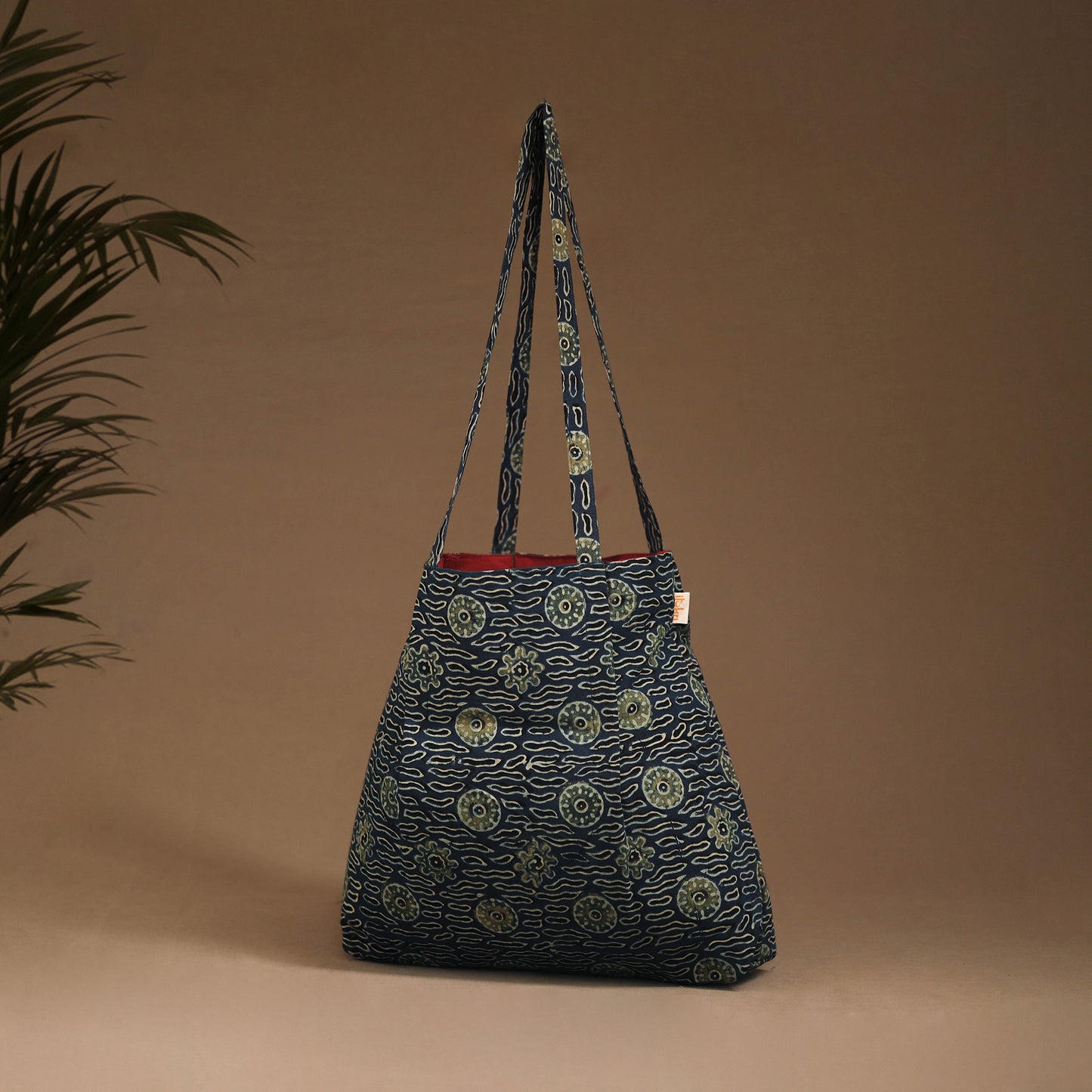 Handcrafted Fabric Jhola Bag 16