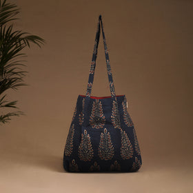 Handcrafted Fabric Jhola Bag 17