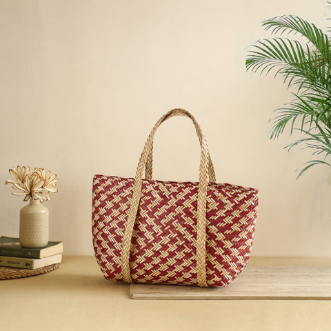 Handcrafted Natural Water Hyacinth Shoulder Bag from Assam 15