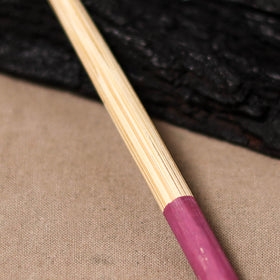 Kerala Handpainted Bamboo Juda Stick 103