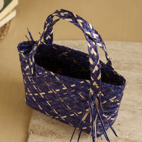Handcrafted Natural Water Hyacinth Handbag from Assam 10