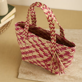 Handcrafted Natural Water Hyacinth Handbag from Assam 08