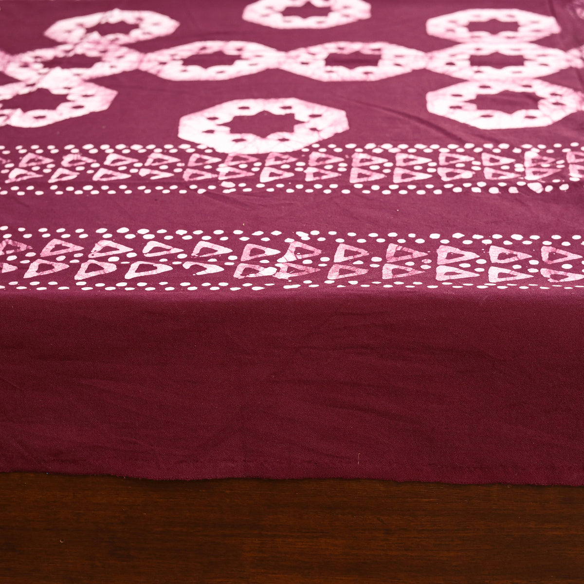 Hand Batik Print Single Bedsheet (90 x 60 in) 02