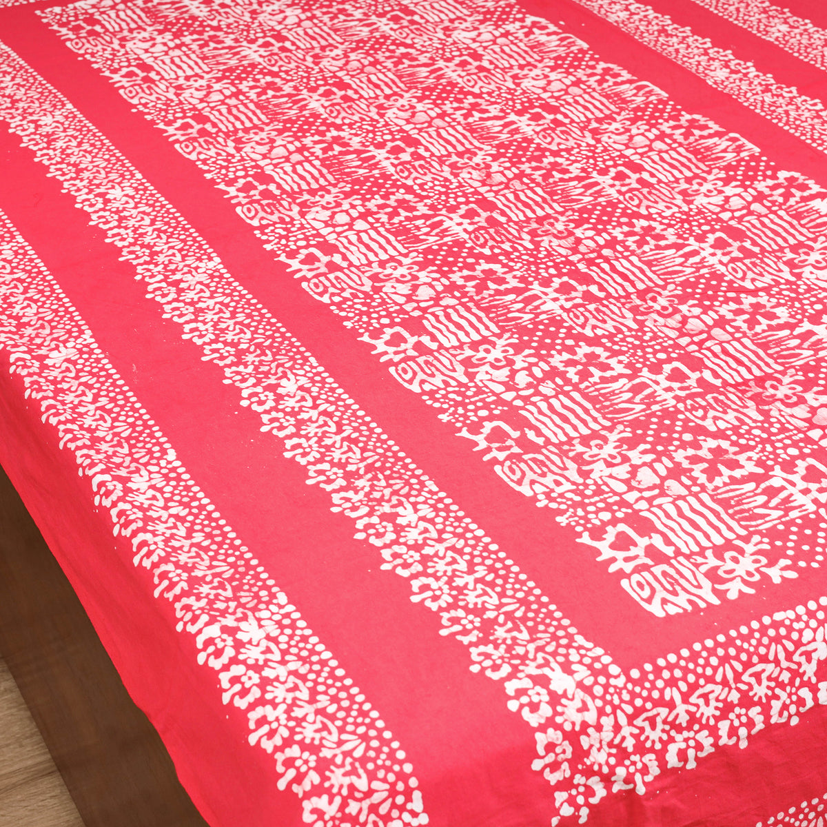 Hand Batik Print Single Bedsheet (90 x 60 in) 03