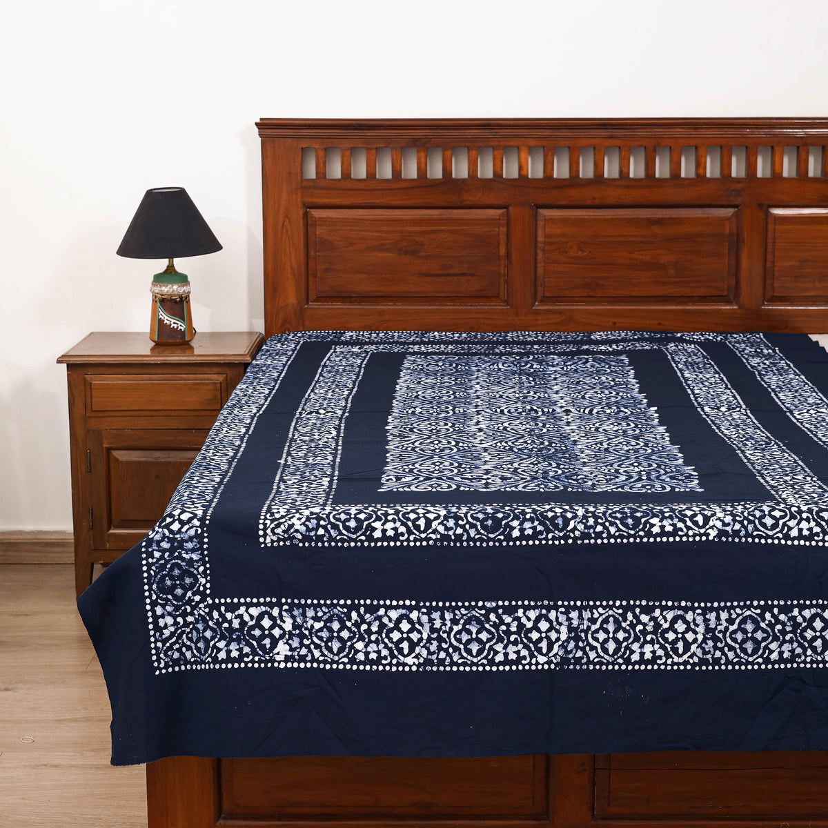 Hand Batik Print Single Bedsheet (90 x 60 in) 04