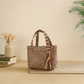 Handcrafted Natural Water Hyacinth Handbag from Assam 06