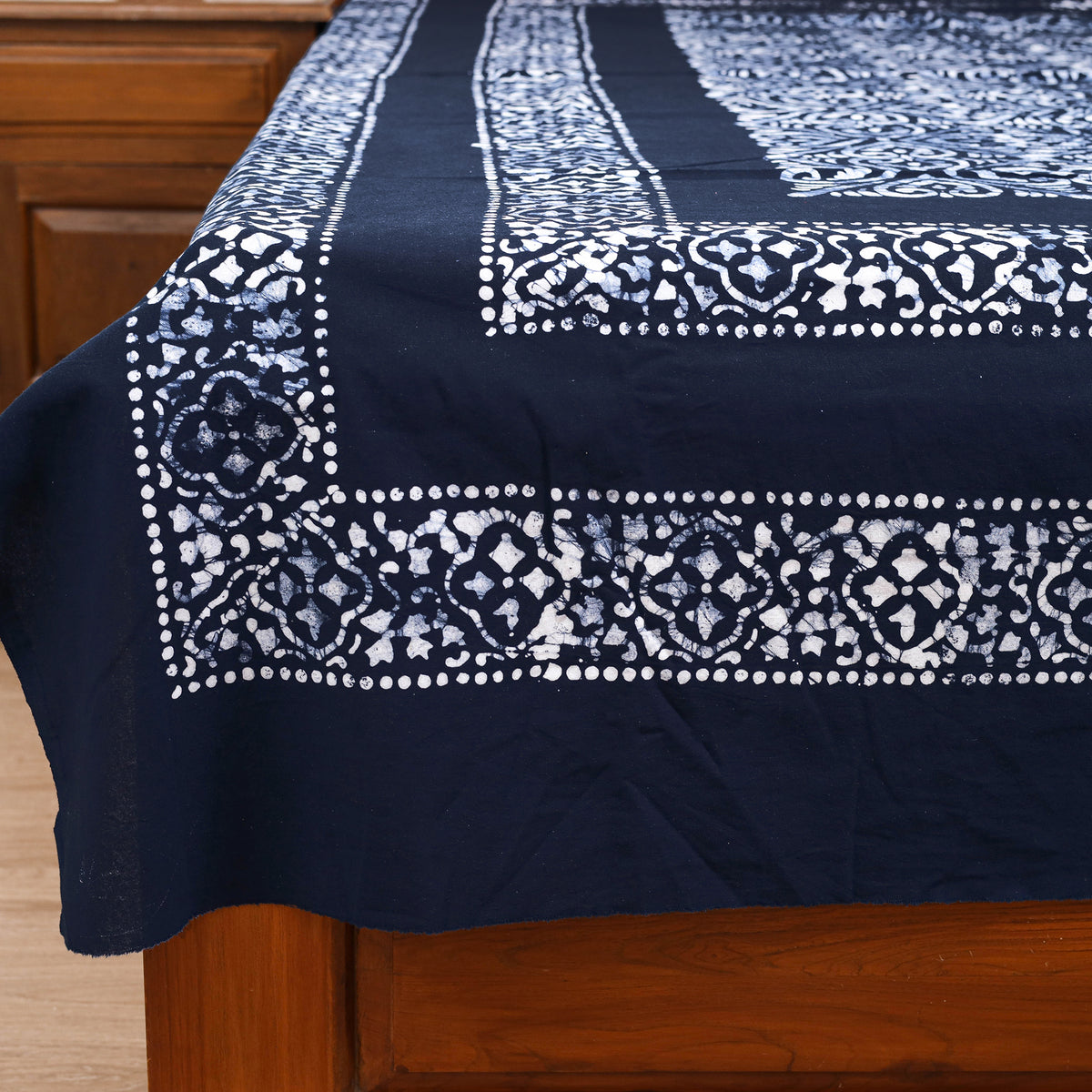 Hand Batik Print Single Bedsheet (90 x 60 in) 04
