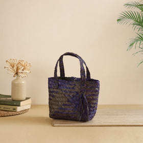 Handcrafted Natural Water Hyacinth Handbag from Assam 05
