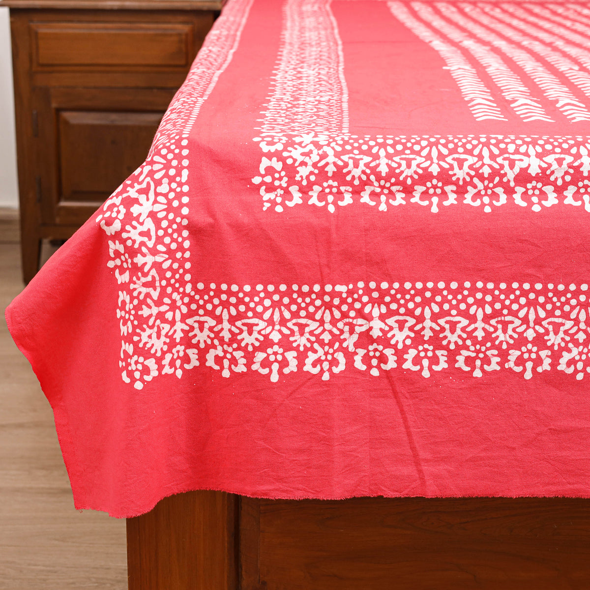 Hand Batik Print Single Bedsheet (90 x 60 in) 05