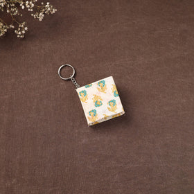 Mini Diary Keychain in Floral Prints Cover 01