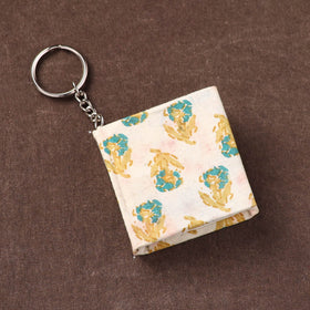 Mini Diary Keychain in Floral Prints Cover 01