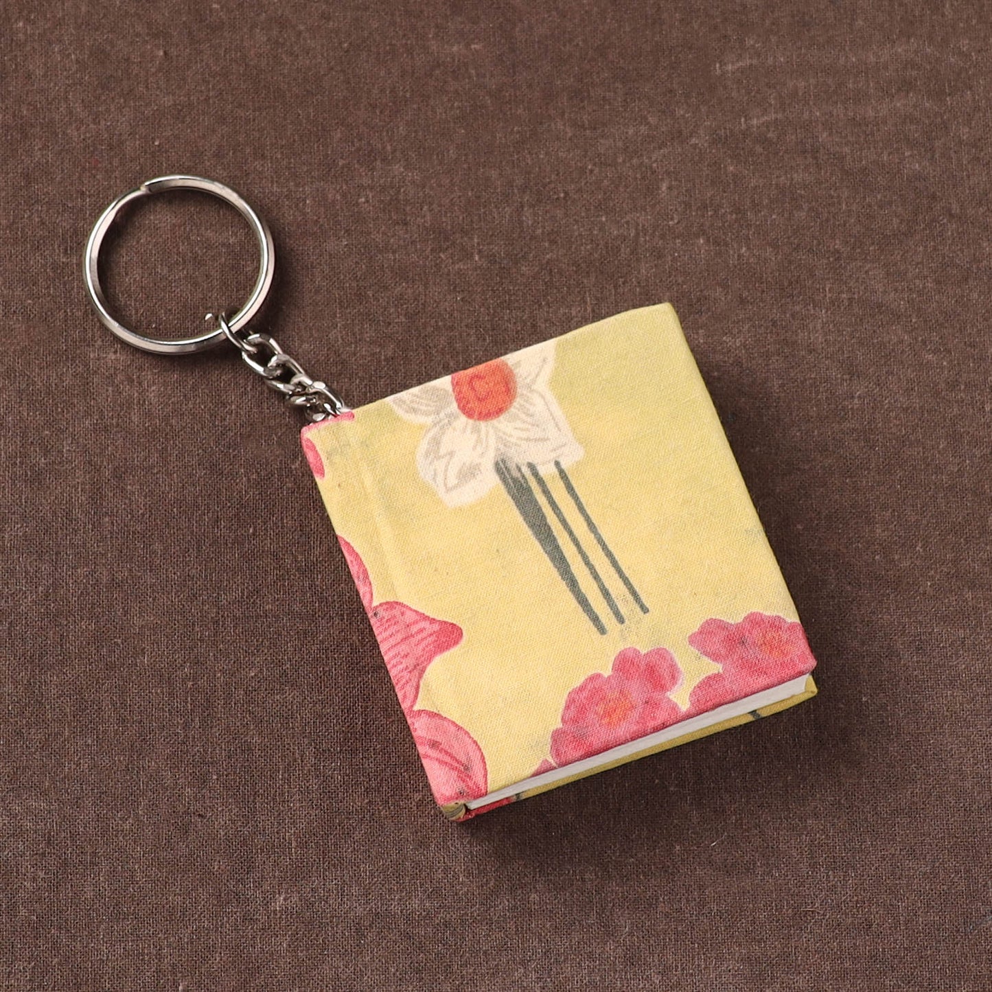 Mini Diary Keychain in Floral Prints Cover 02