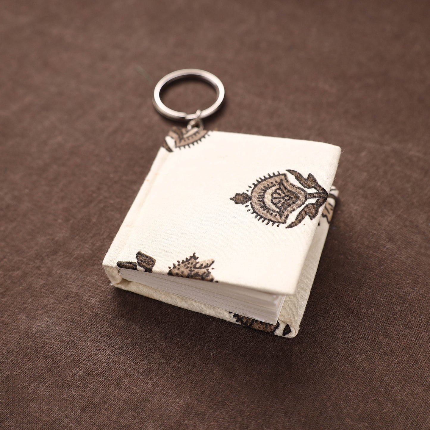 Mini Diary Keychain in Floral Prints Cover 04