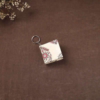 Mini Diary Keychain in Floral Prints Cover 05
