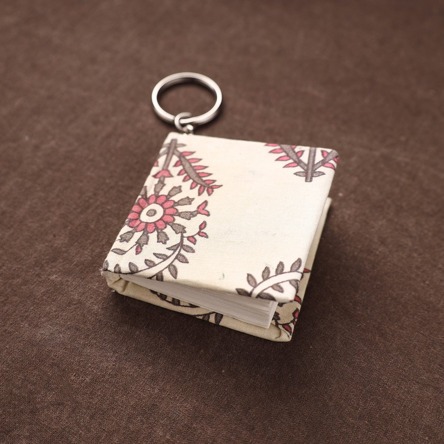 Mini Diary Keychain in Floral Prints Cover 05