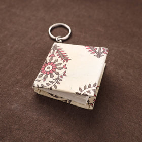 Mini Diary Keychain in Floral Prints Cover 05