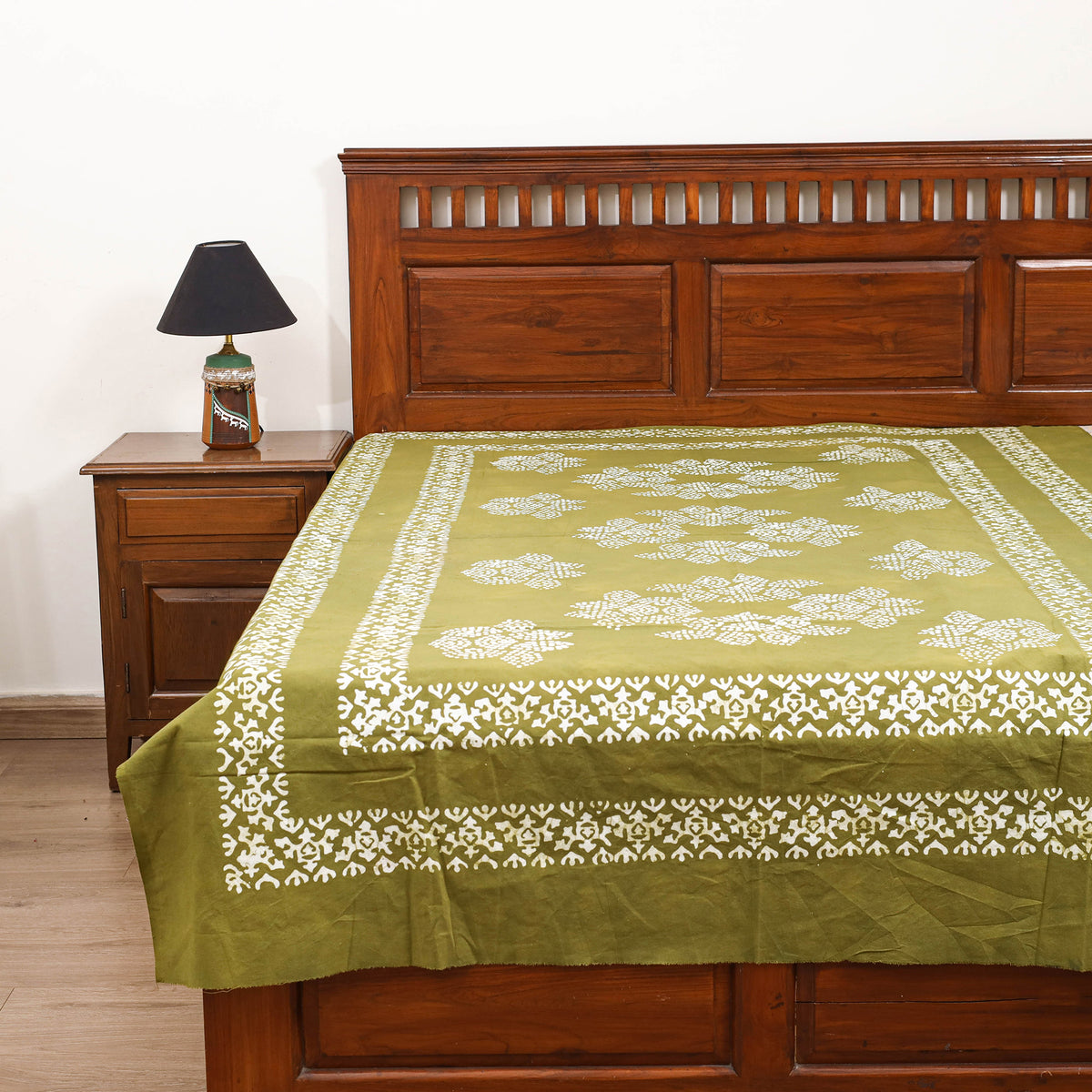 Hand Batik Print Single Bedsheet (90 x 60 in) 16