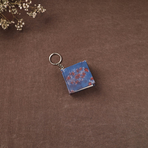 Mini Diary Keychain in Floral Prints Cover 06