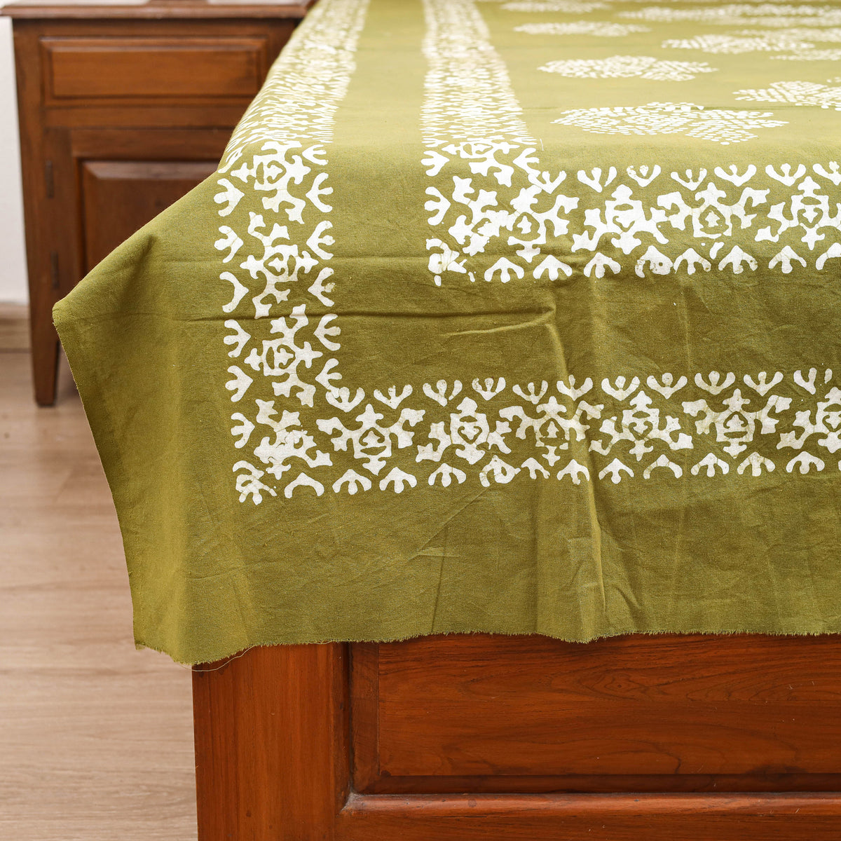 Hand Batik Print Single Bedsheet (90 x 60 in) 16