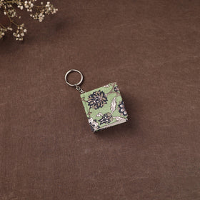 Mini Diary Keychain in Floral Prints Cover 08