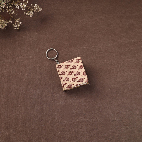 Mini Diary Keychain in Floral Prints Cover 10