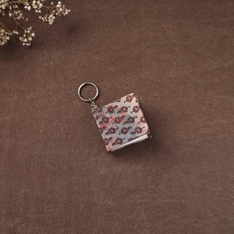 Mini Diary Keychain in Floral Prints Cover 11