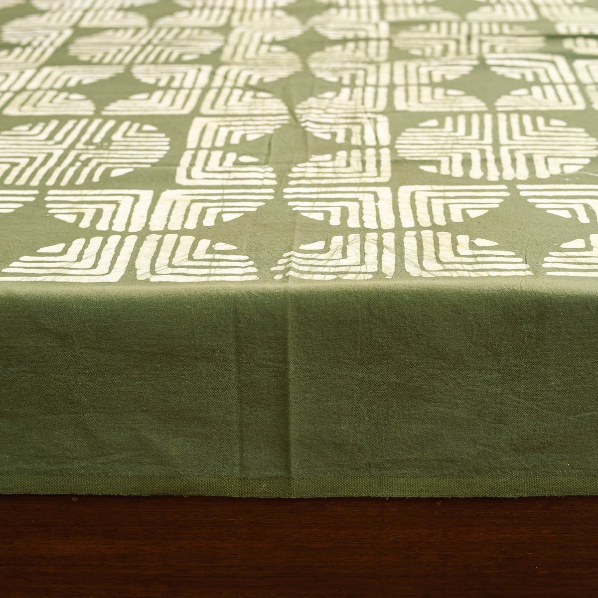 Hand Batik Print Single Bedsheet (90 x 60 in) 19