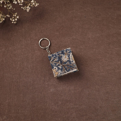Mini Diary Keychain in Floral Prints Cover 15
