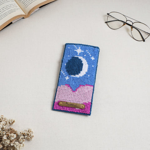 Hand Embroidered Mobile Pouch 32