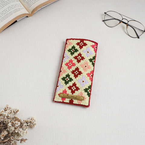 Hand Embroidered Mobile Pouch 31