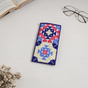 Hand Embroidered Mobile Pouch 29