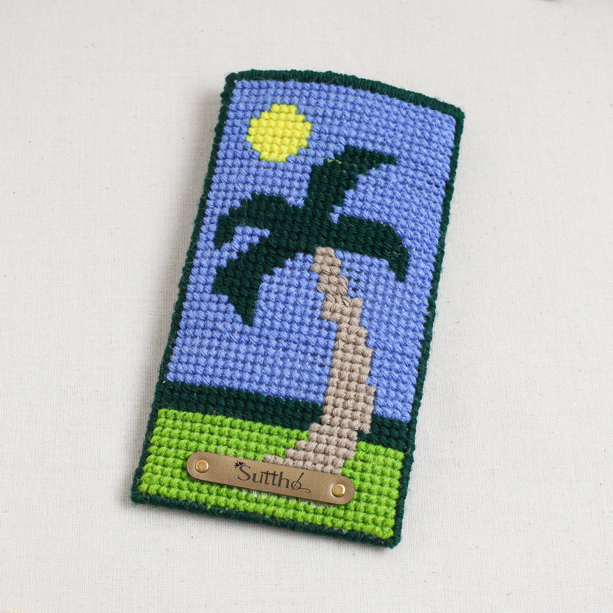 Hand Embroidered Mobile Pouch 27