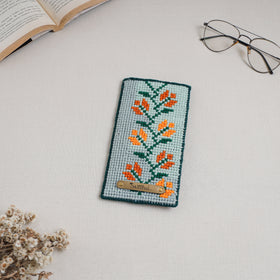 Hand Embroidered Mobile Pouch 22