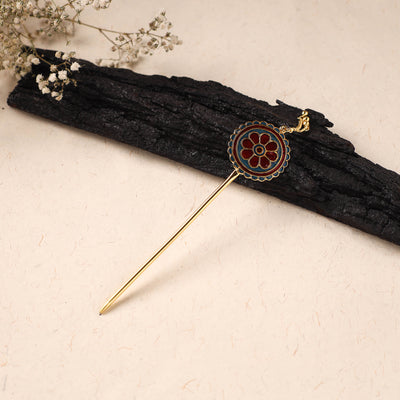 Handcrafted Paka Meenakari Metal Juda Pin 23