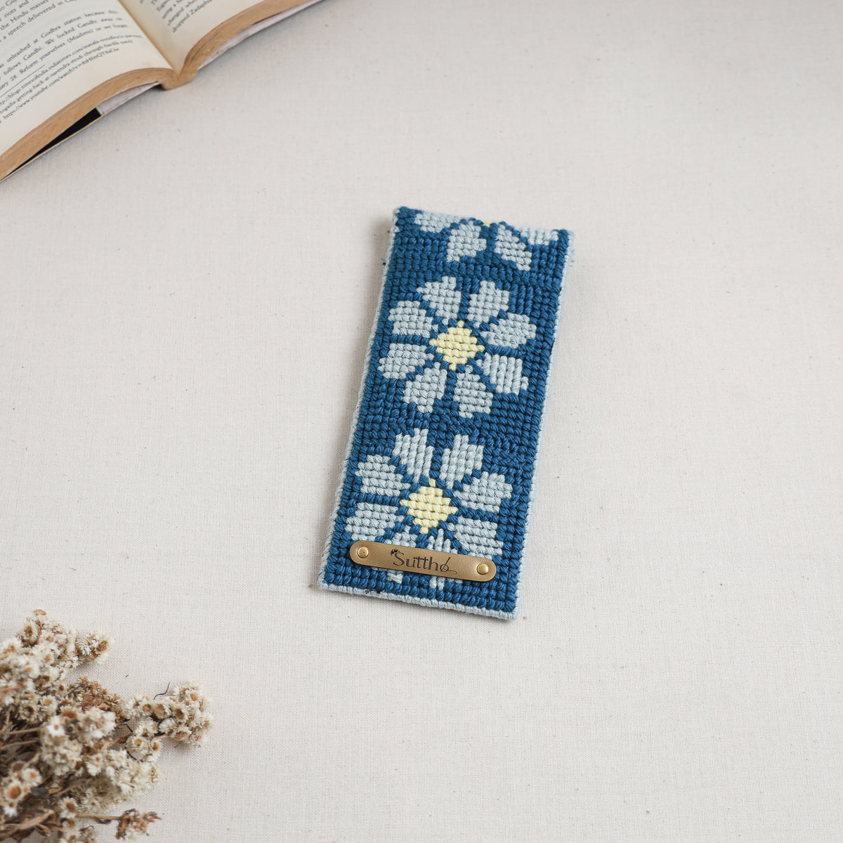 Hand Embroidered Spectacle Pouch 08