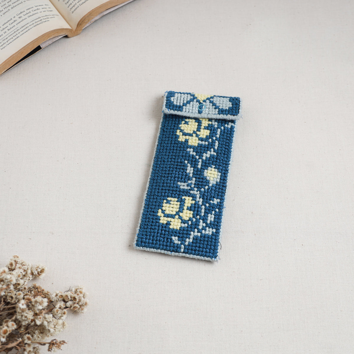 Hand Embroidered Spectacle Pouch 08