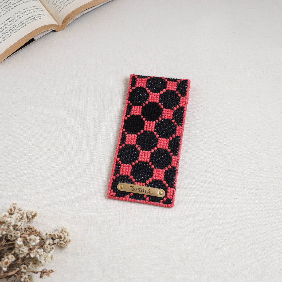 Hand Embroidered Spectacle Pouch 06