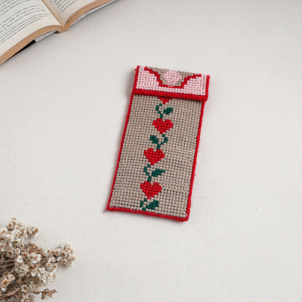 Hand Embroidered Spectacle Pouch 01