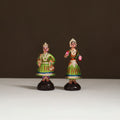 Thanjavur Thalaiyatti Bommai Handpainted Bobble Head Raja Rani Dancing Doll 13