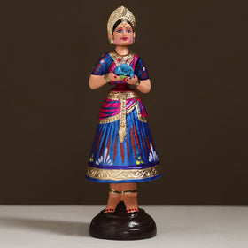 Thanjavur Thalaiyatti Bommai Handpainted Bobble Head Dancing Doll 01