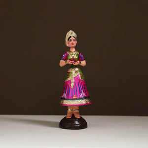 Thanjavur Thalaiyatti Bommai Handpainted Bobble Head Dancing Doll 02