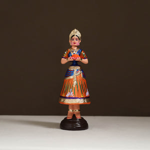 Orange - Thanjavur Thalaiyatti Bommai Handpainted Bobble Head Dancing Doll 04