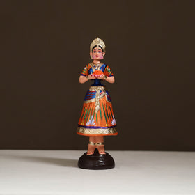 Thanjavur Thalaiyatti Bommai Handpainted Bobble Head Dancing Doll 04