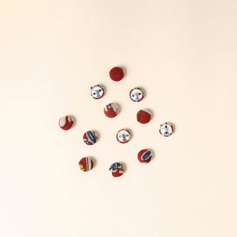  Multicolor Handmade Fabric Button Small at iTokri