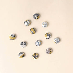  Multicolor Handmade Fabric Button Small at iTokri