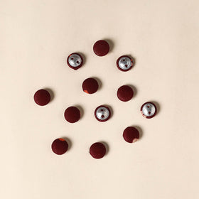  Maroon Handmade Fabric Button Small at iTokri