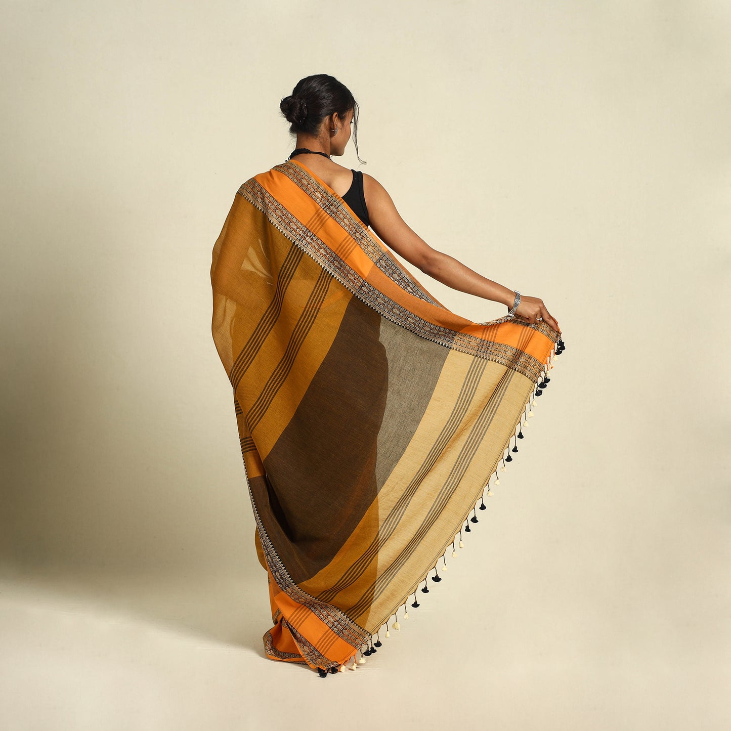 Buy Brown Bengal Woven Border Handloom Cotton Saree 