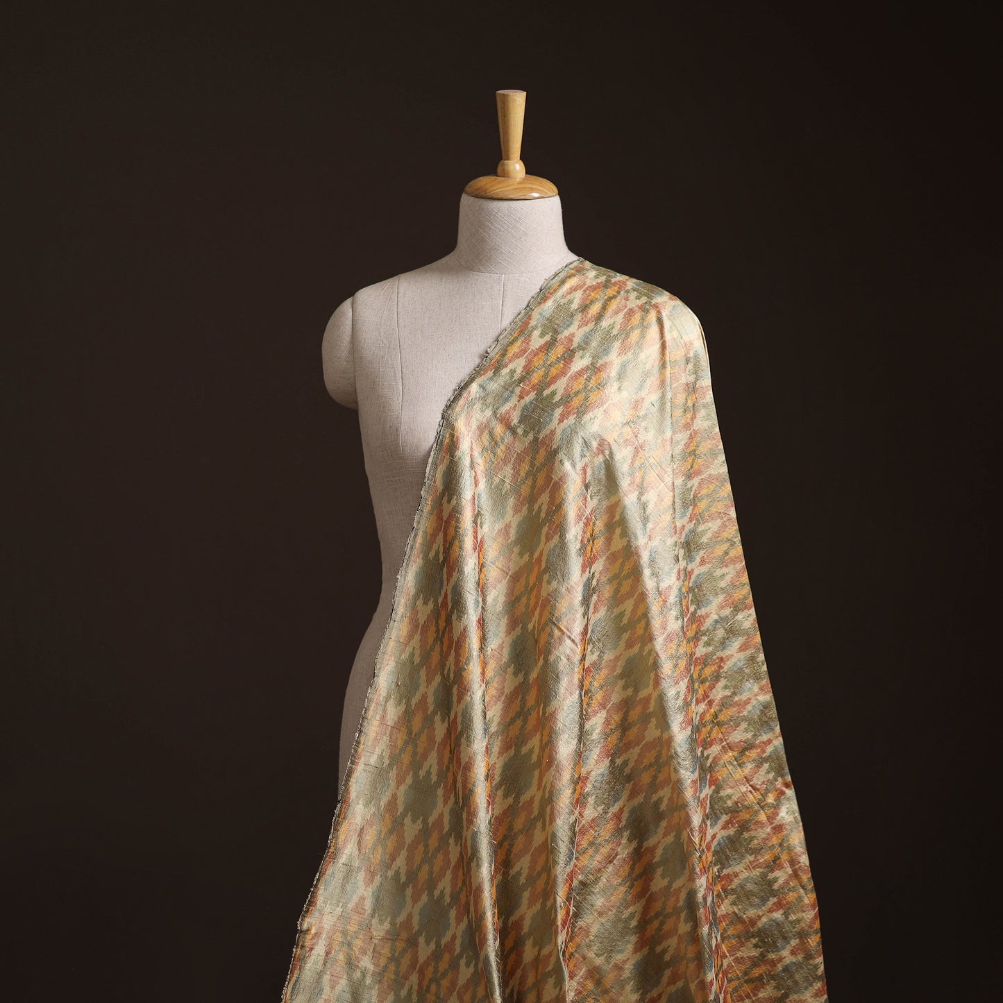 Pochampally Ikat Pure Handloom Raw Silk Fabric 06
